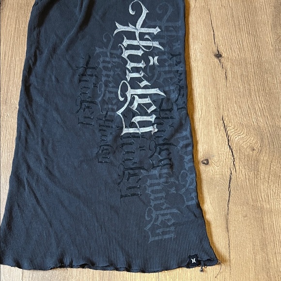 Hurley Black Gothic Script Tank Top - Picture 3 of 4